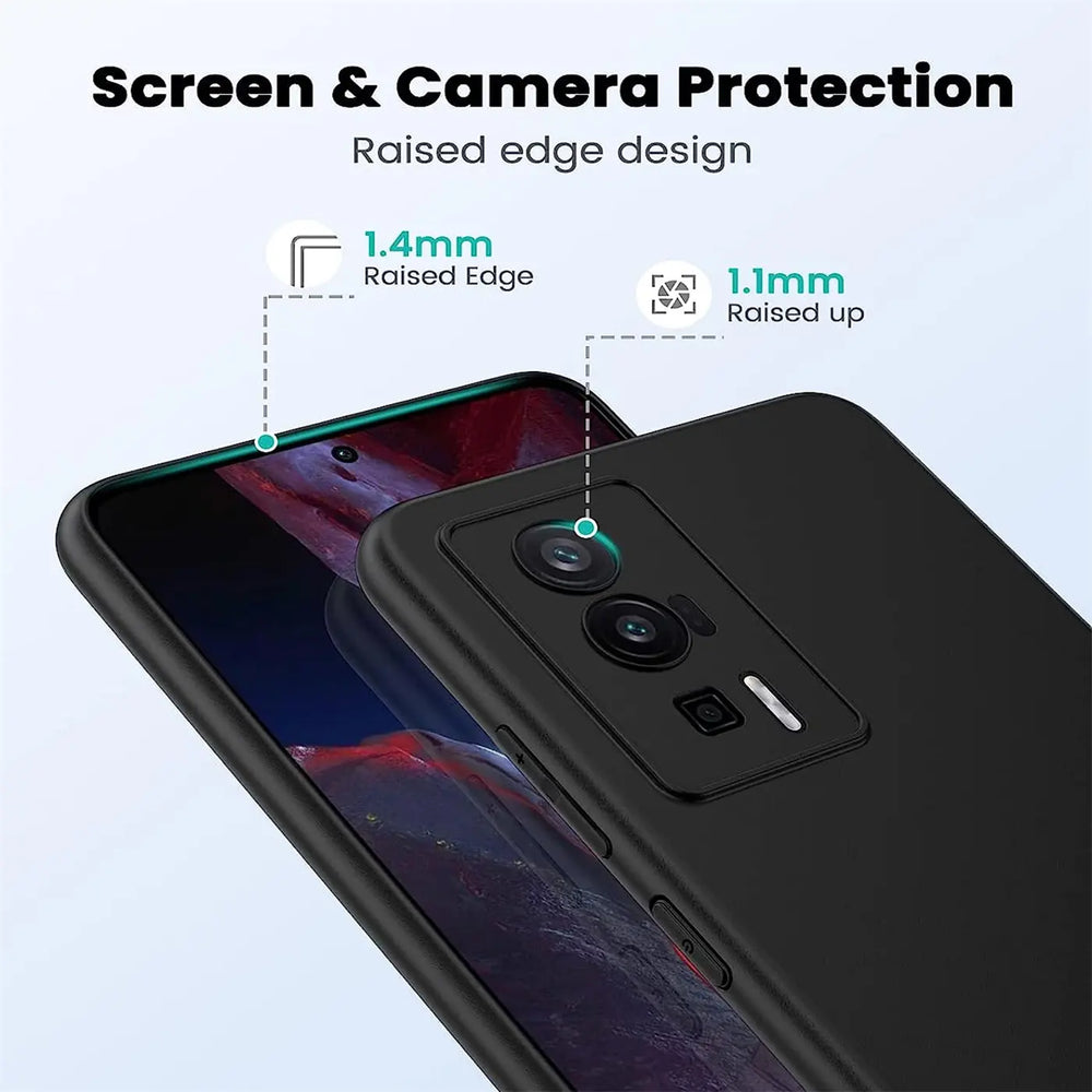 Schwarze Silikonhülle matt auf Xiaomi Poco F5 Pro 5G, Seitenansicht.