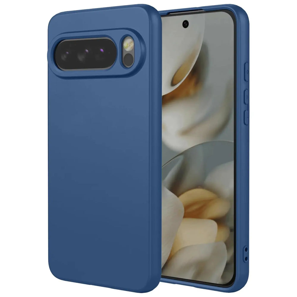 Blaues Silikon-Case für Google Pixel 10 Pro XL, Rückseite mit Kameraausschnitt, schräg von vorne rechts.