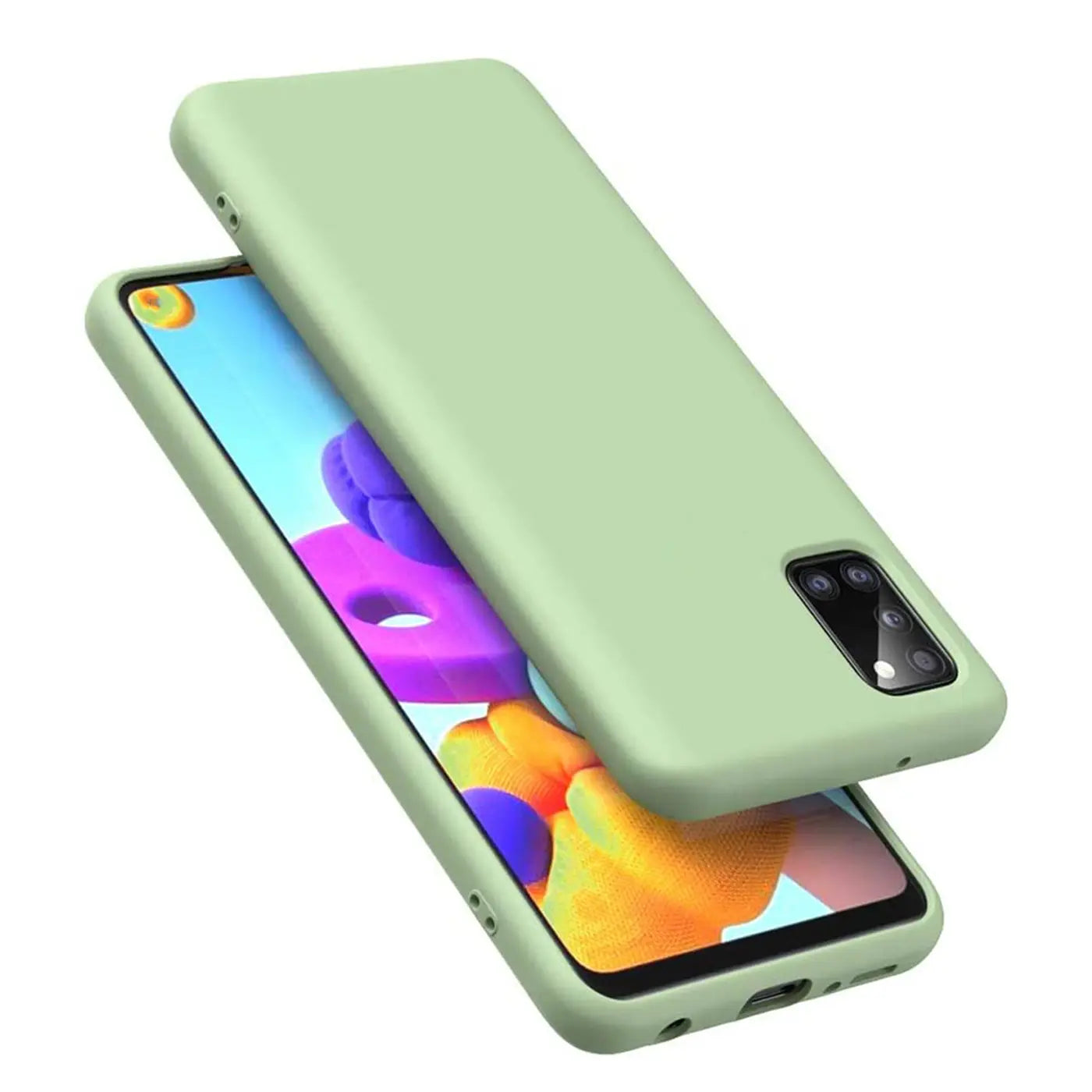 Helle grüne Silikonhülle auf einem Samsung Galaxy A03s, von schräg oben betrachtet.