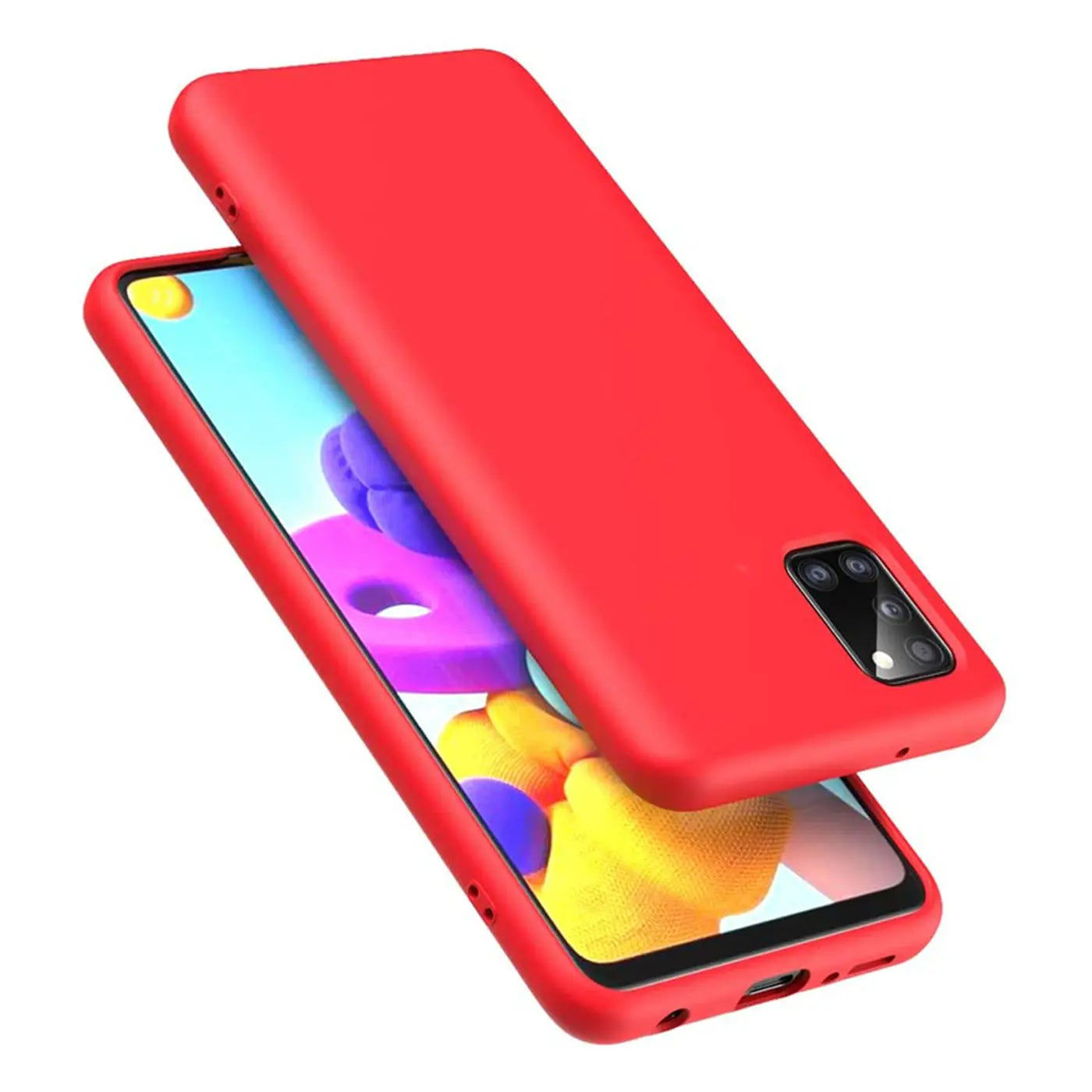 Rote Silikonhülle auf Samsung Galaxy A03s, von oben schräg fotografiert.