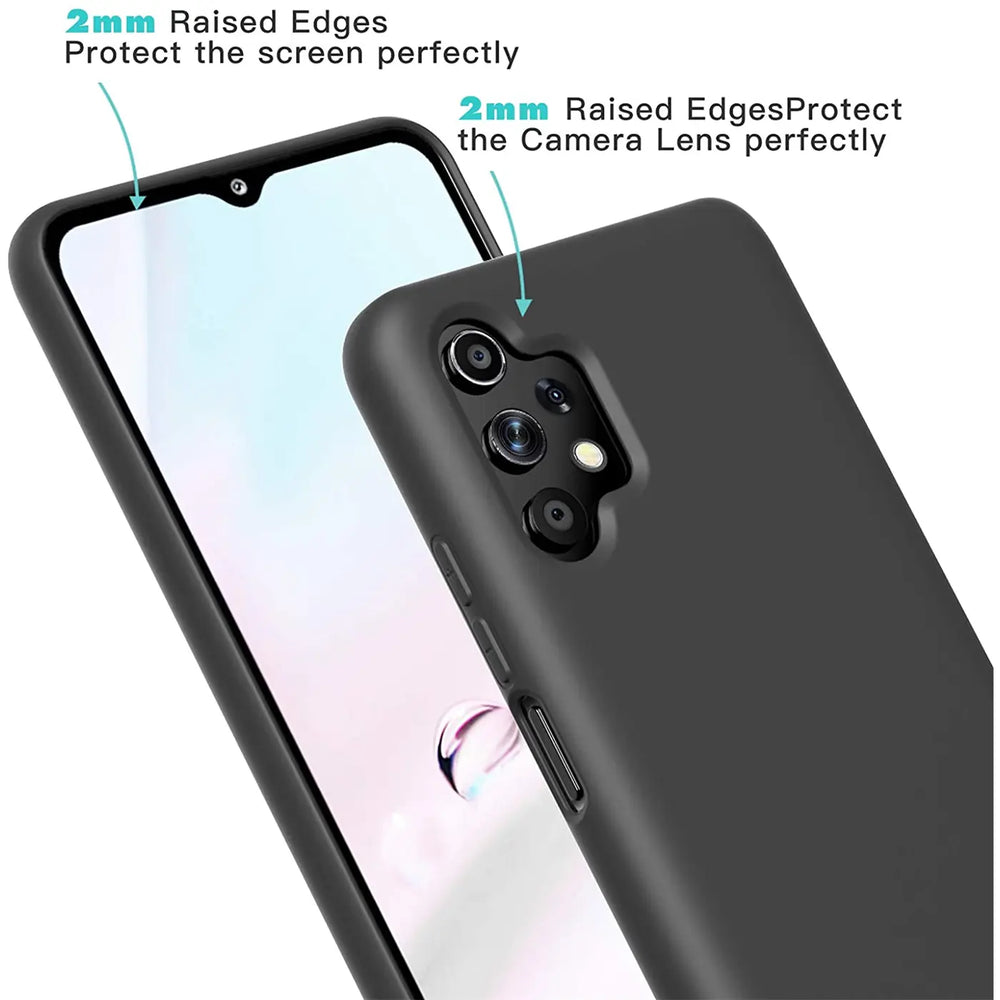 Schwarze Silikonhülle auf Samsung Galaxy A32 5G, Rückansicht, Nahaufnahme.