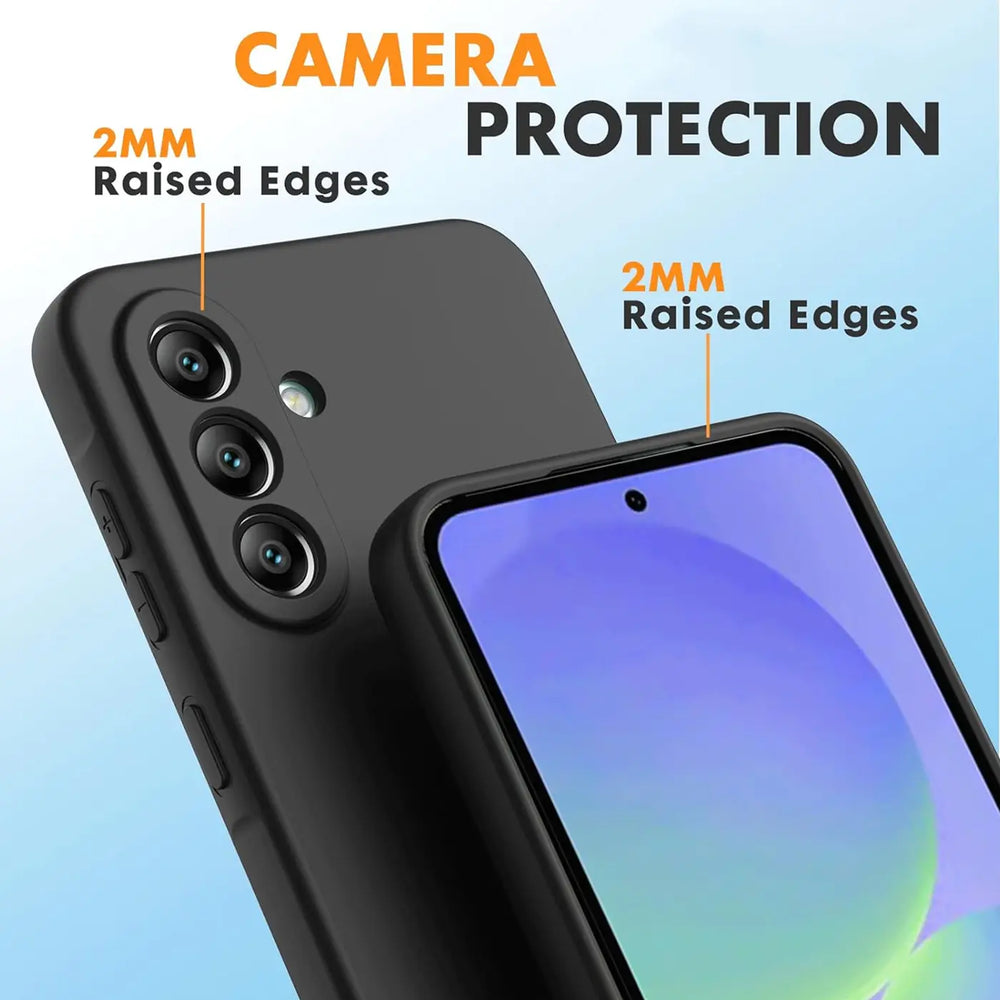 Schwarze Silikonhülle auf Samsung Galaxy A36 5G, Nahaufnahme, Rückseite und Display.
