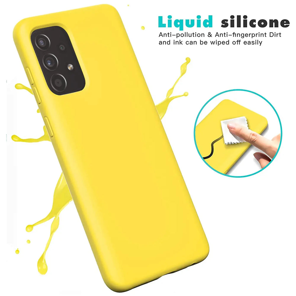 Gelbe Silikonhülle für Samsung Galaxy A52/A52 5G/A52S 5G, von vorne links, mit Spritzern.