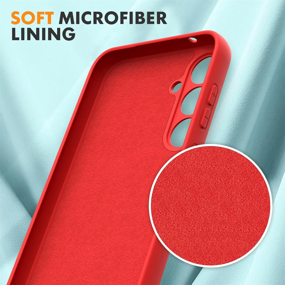 Rote Silikonhülle, Mikrofaserfutter, Nahaufnahme, Samsung Galaxy A54 5G.