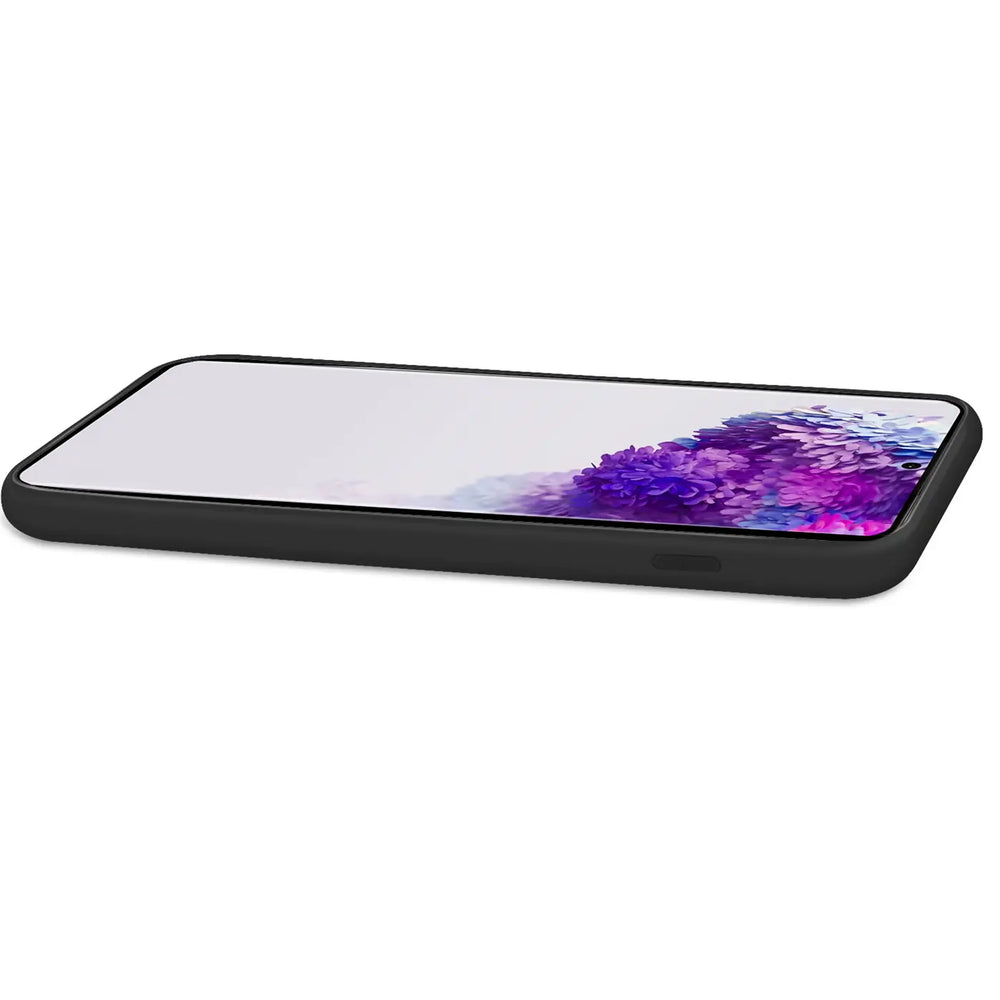 Schwarze Silikonhülle für Samsung Galaxy S20 FE, von der Seite fotografiert.