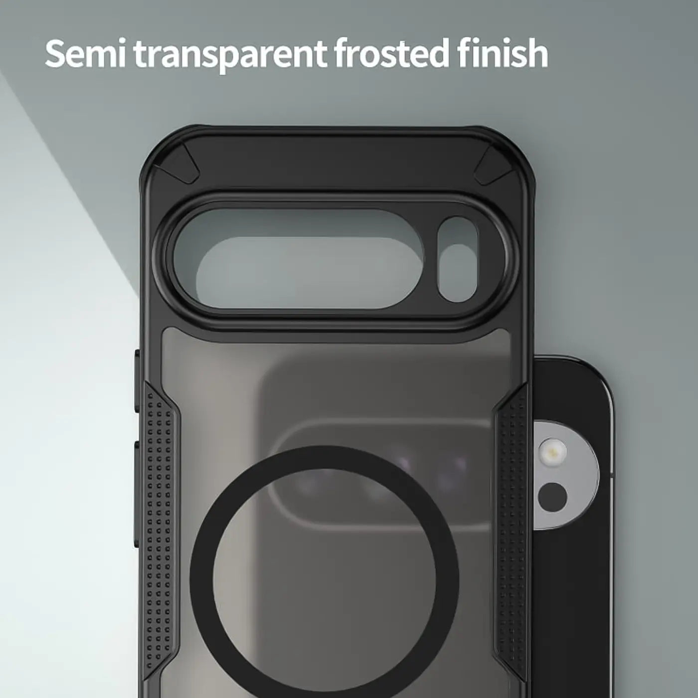 Schwarze, halbtransparente, mattierte Defender MagSafe Hülle aus Kunststoff für Google Pixel 10 Pro XL, schräg von oben.