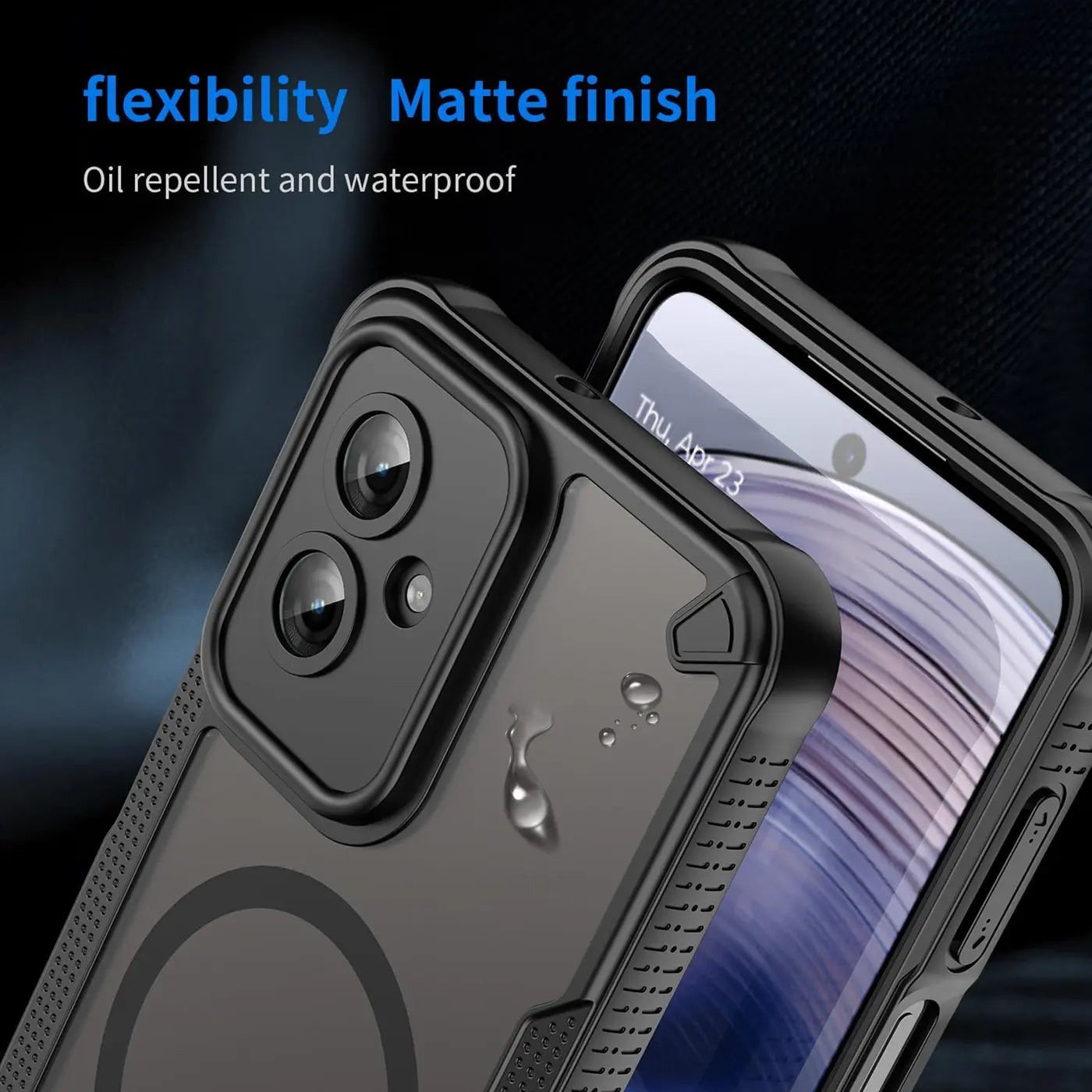Schwarzes, stoßfestes MagSafe-Case für Motorola Moto G55 5G, von vorne links gesehen.