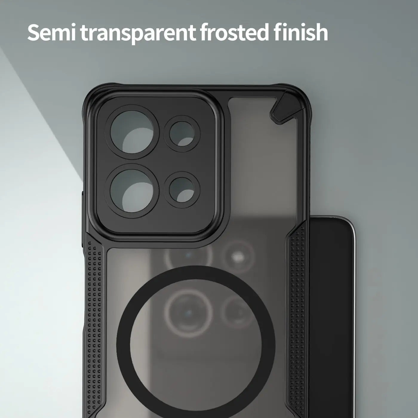 Schwarzes, halbtransparentes MagSafe-Case aus Kunststoff für Motorola Moto G73 5G, Rückansicht.