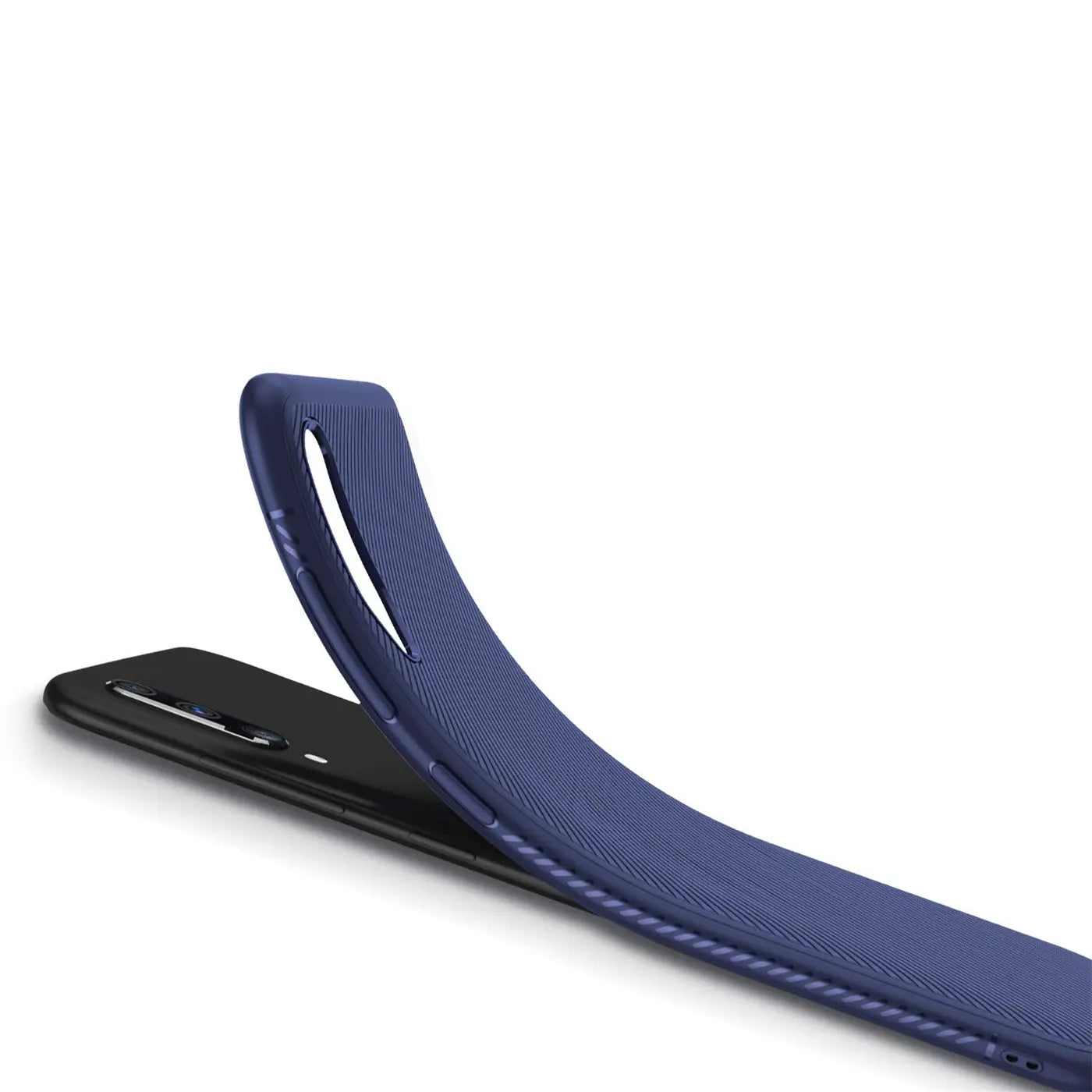 Dunkelblaue, flexible Silikonhülle für Samsung Galaxy A70/A70s, halb über das schwarze Smartphone gezogen, von oben.
