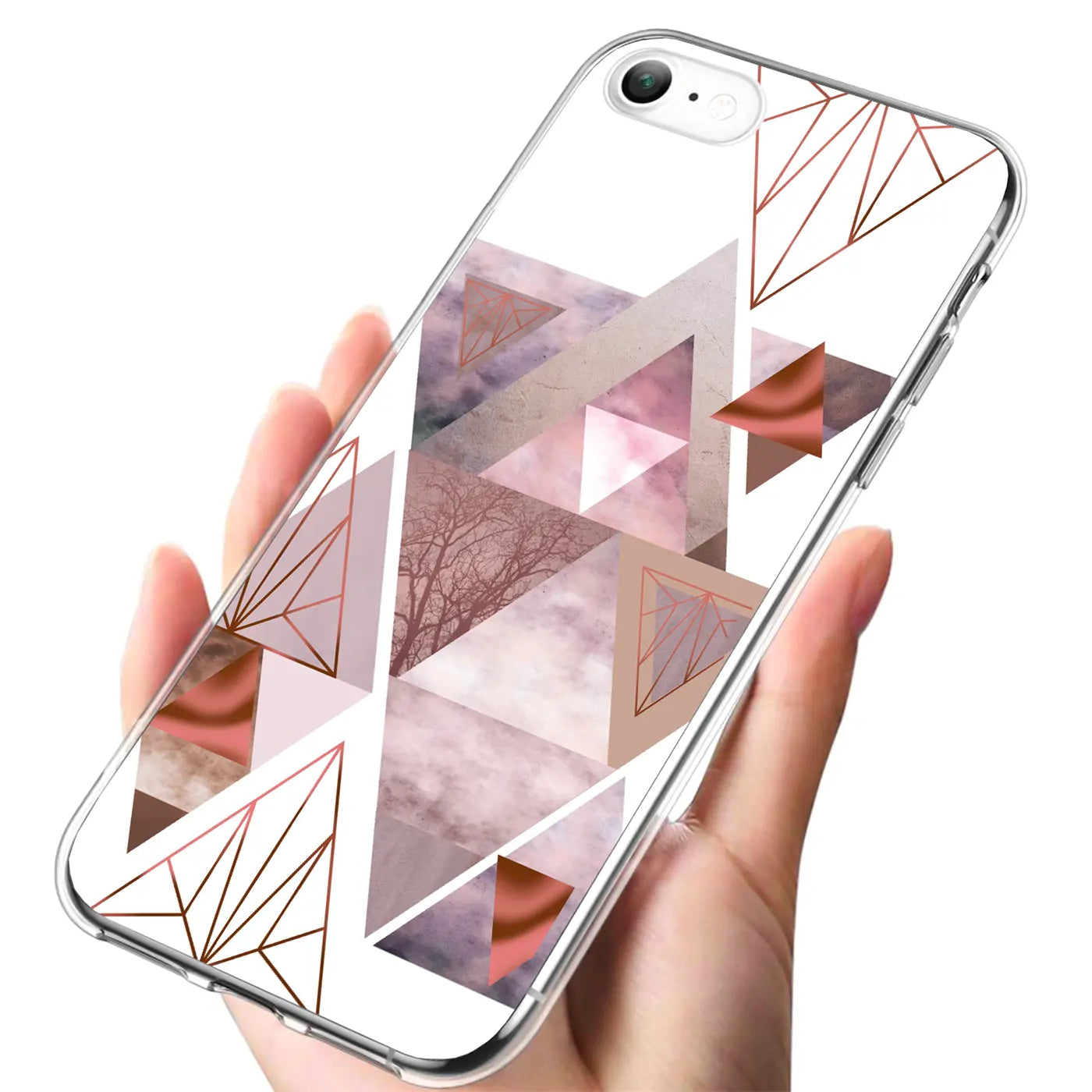 Hand, die ein iPhone 7/8/SE 2/SE 3 mit transparenter TPU-Hülle hält. Motiv: rosafarbene, graue Dreiecke, teils mit Baum.