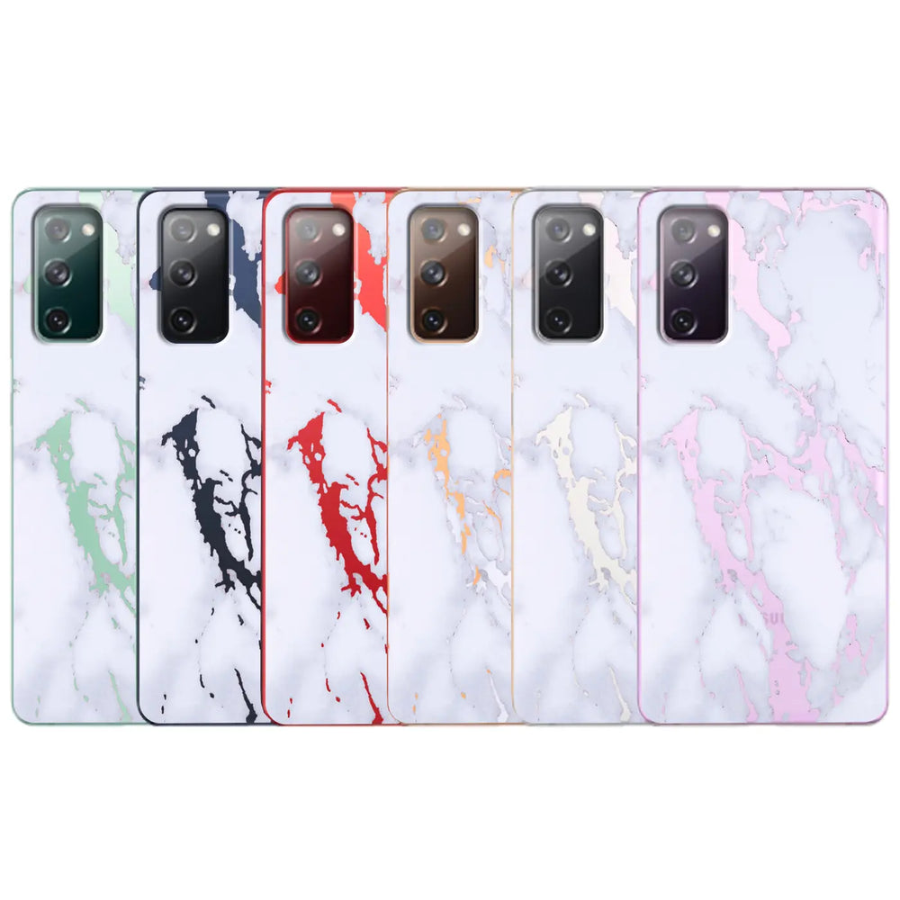 Fünf TPU-Hüllen mit Marmormuster in verschiedenen Farben (grün, schwarz, rot, gold, pink) für Samsung Galaxy A7 2018.