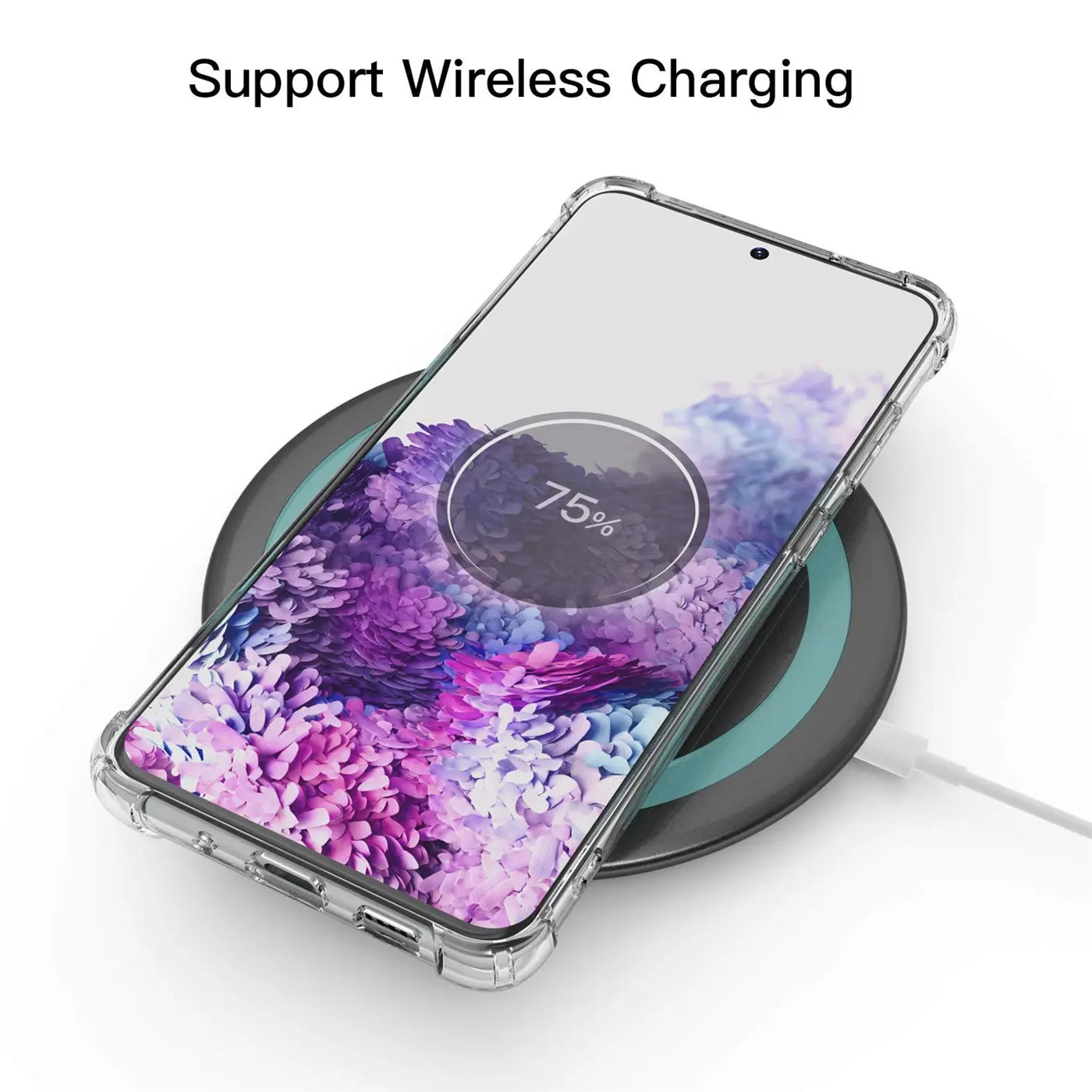 Samsung Galaxy S20 Plus in klarer Hülle lädt kabellos auf schwarzem Ladegerät.