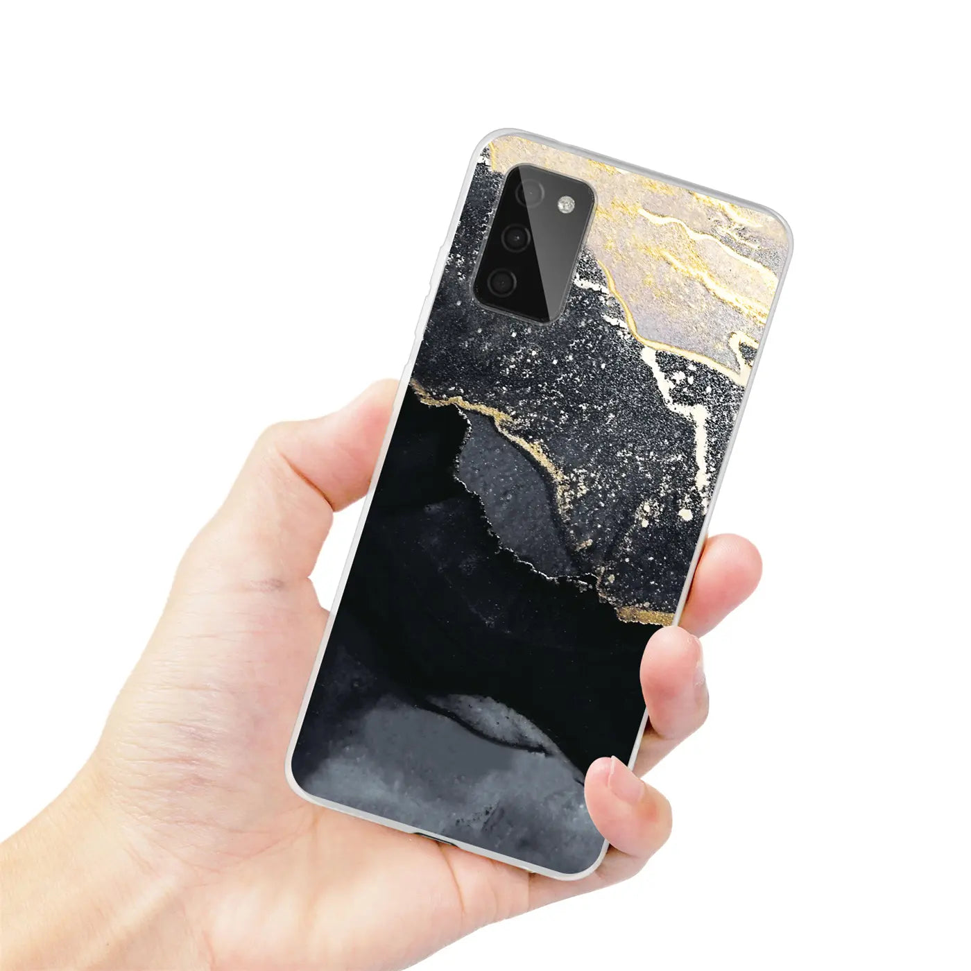 Samsung Galaxy A03s Hülle, Marmor-Design, Schwarz/Gold, von vorne gehalten