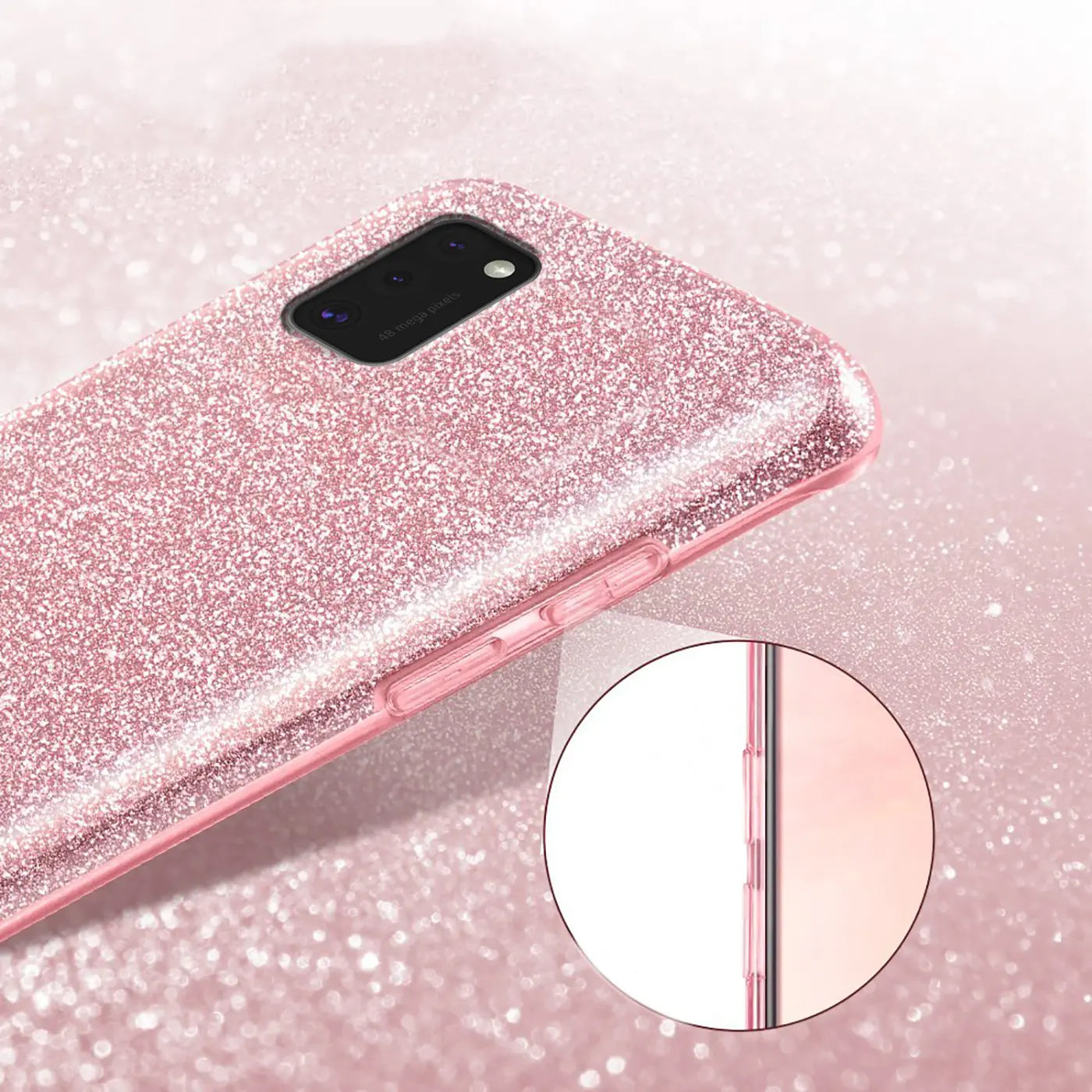 Rosa Glitzer TPU Hülle auf einem Samsung Galaxy A02S, Seitenansicht.