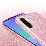 Rosa Glitzer TPU Hülle auf Samsung Galaxy A57 5G, Nahaufnahme von hinten.