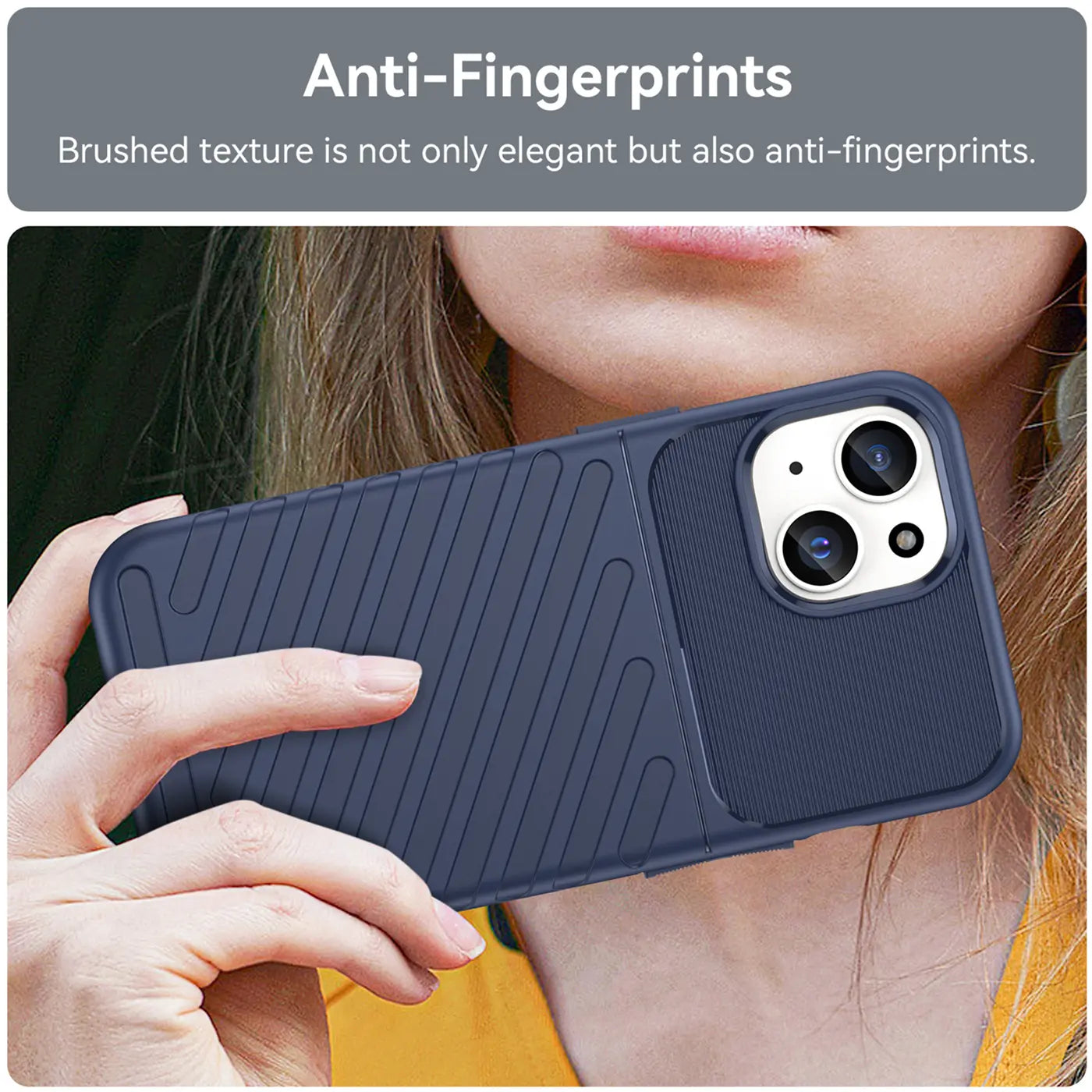 Dunkelblaue Handyhülle aus Gummi, von hinten gezeigt, mit iPhone 15 Kameras.