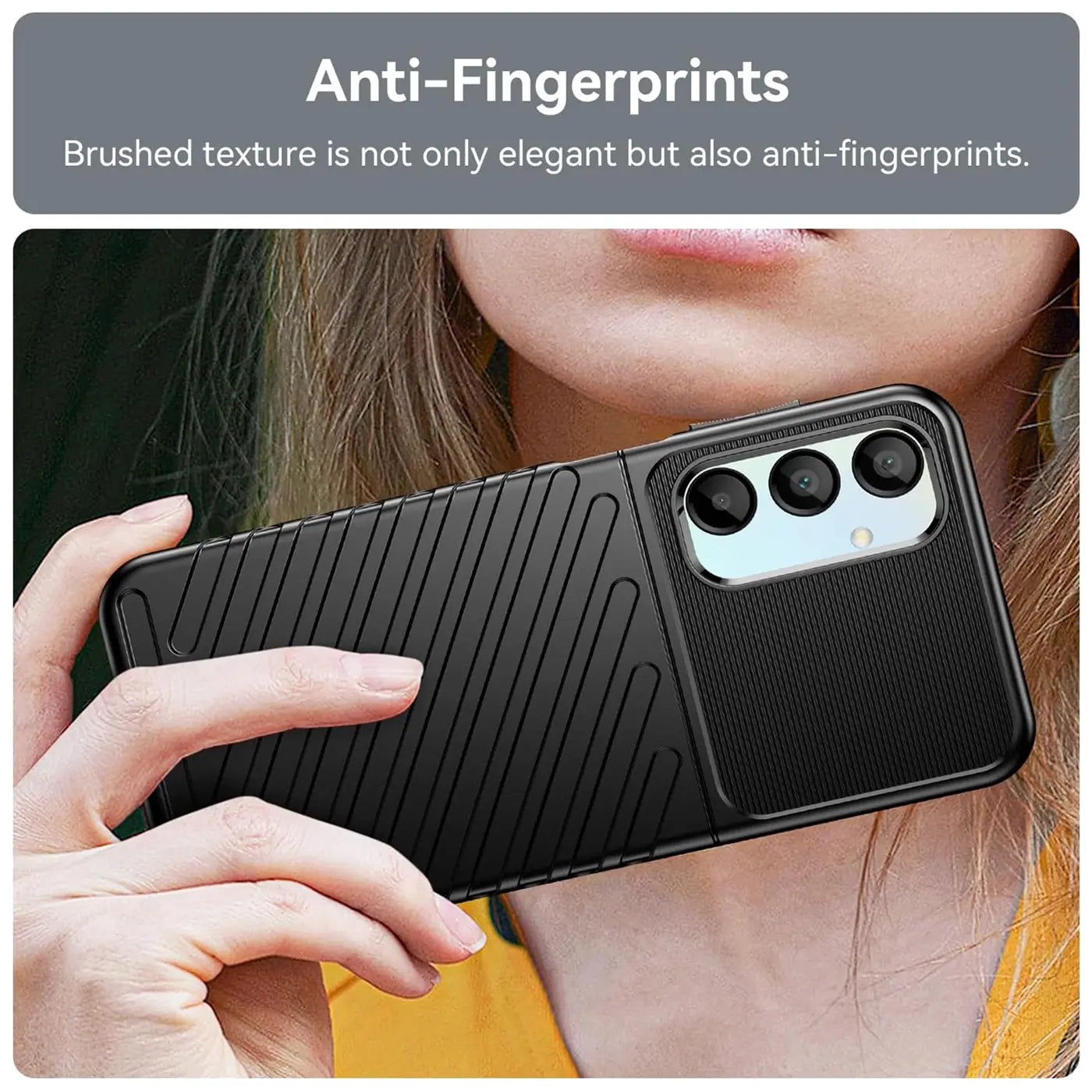 Schwarze, geriffelte Handyhülle aus Kunststoff, von schräg oben, zeigt Samsung Galaxy A16 5G