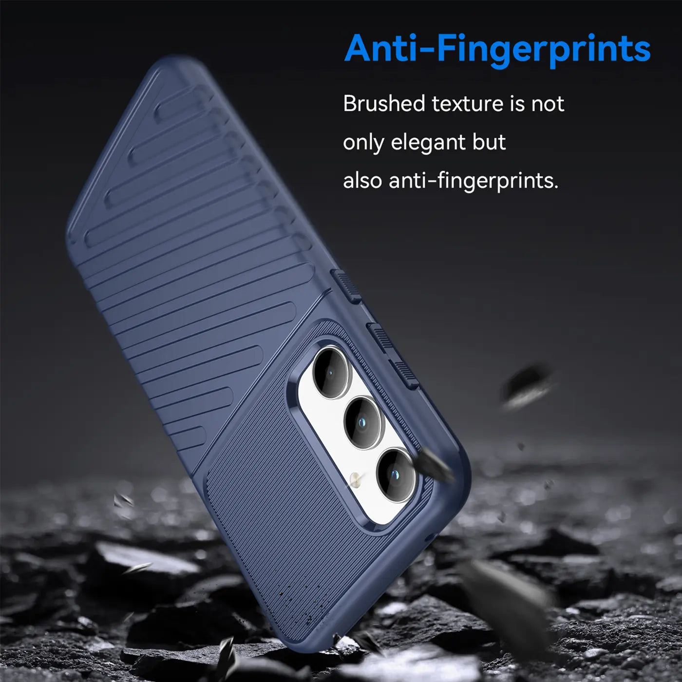 Dunkelblaue Handyhülle aus Kunststoff, Seitenansicht, zeigt Kamera des Samsung Galaxy A37 5G.