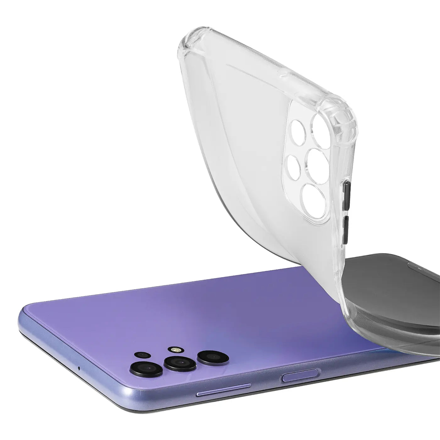 Transparente Silikonhülle wird über ein lila Samsung Galaxy A32 5G gelegt.