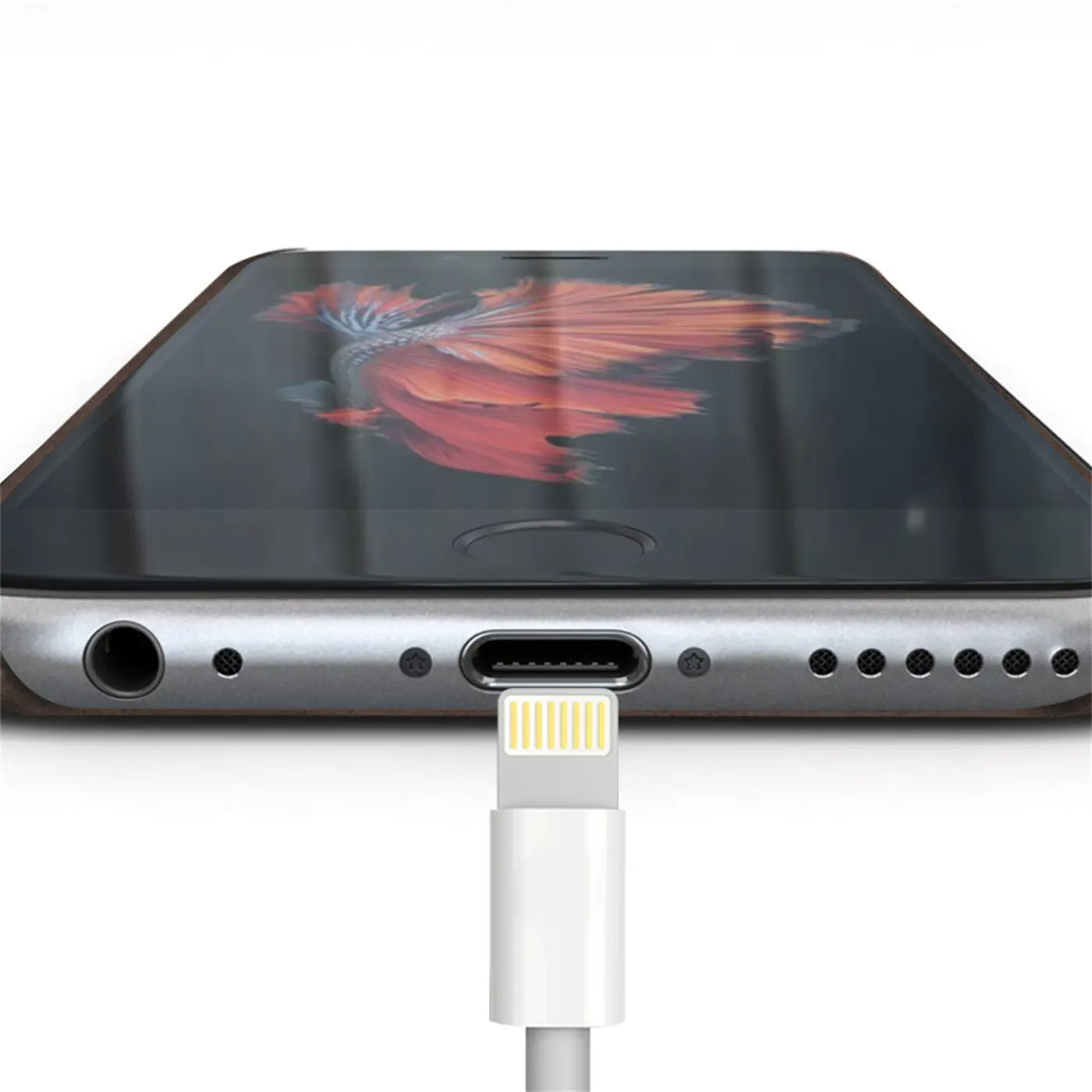 iPhone 6/6S, silber, Nahaufnahme des Ladeanschlusses mit weißem Lightning-Kabel.