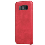 Hartschalen-Handyhülle mit Kunstleder-Außenseite in Schwarz, Braun oder Rot.