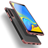 Transparente Handyhülle für Samsung Galaxy A9 2018 mit farblichen Akzenten in Schwarz, Rot, Blau oder Roségold.