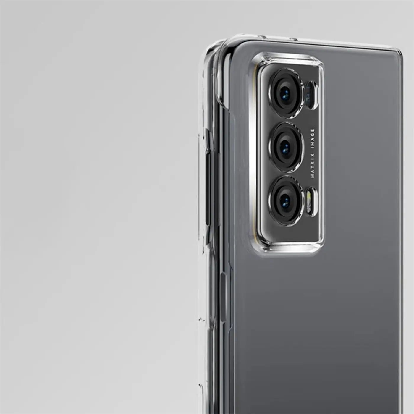 Honor Magic V2 mit transparentem Case, Rückseite, Nahaufnahme der Kamera.