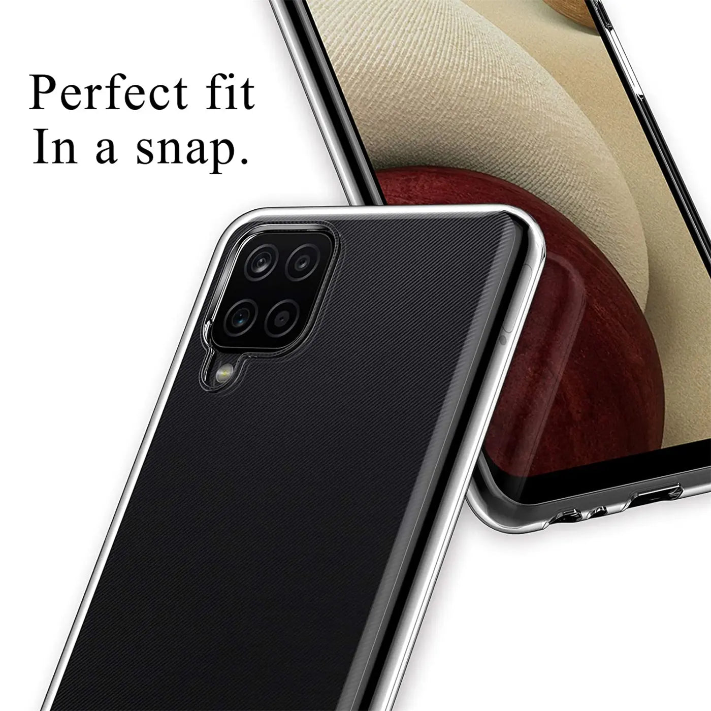 Samsung Galaxy A12/M12 in klarem, dünnem Case, Rückseite mit Kamera, Nahaufnahme, von oben links
