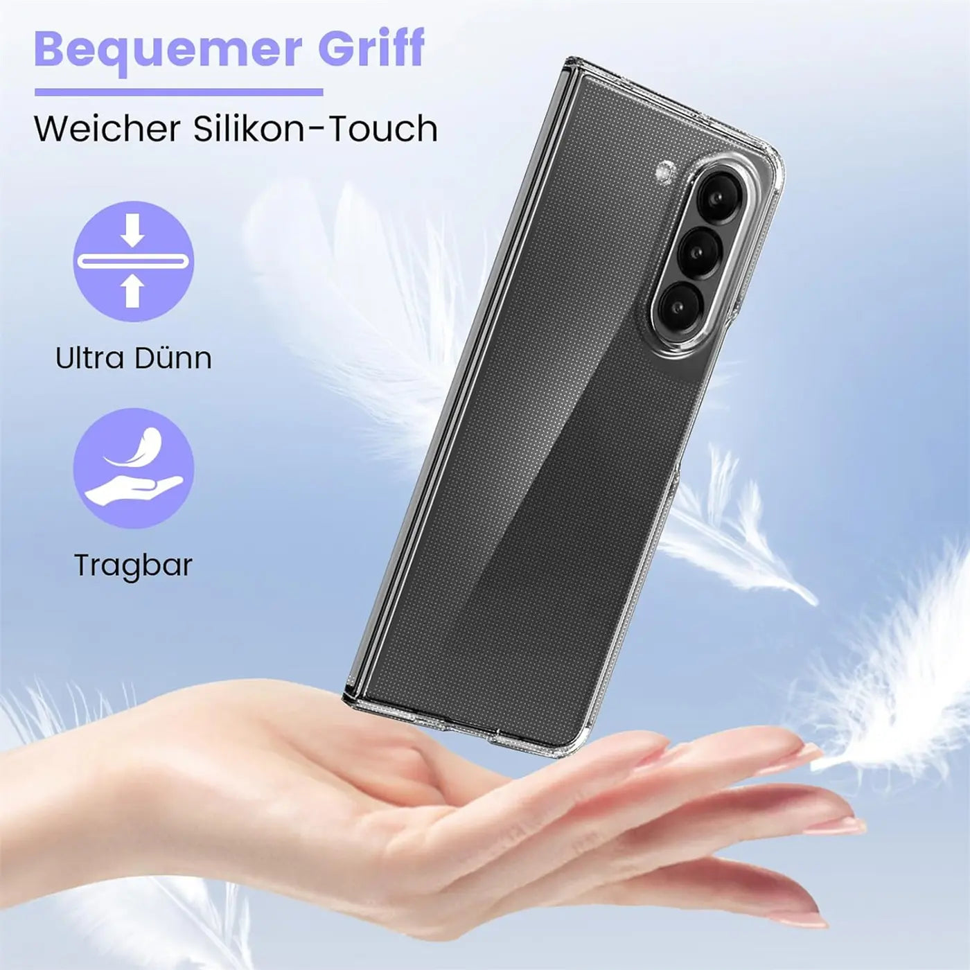 Transparente Hülle aus Silikon auf einer Hand, Samsung Galaxy Z Fold 5 im Fokus.