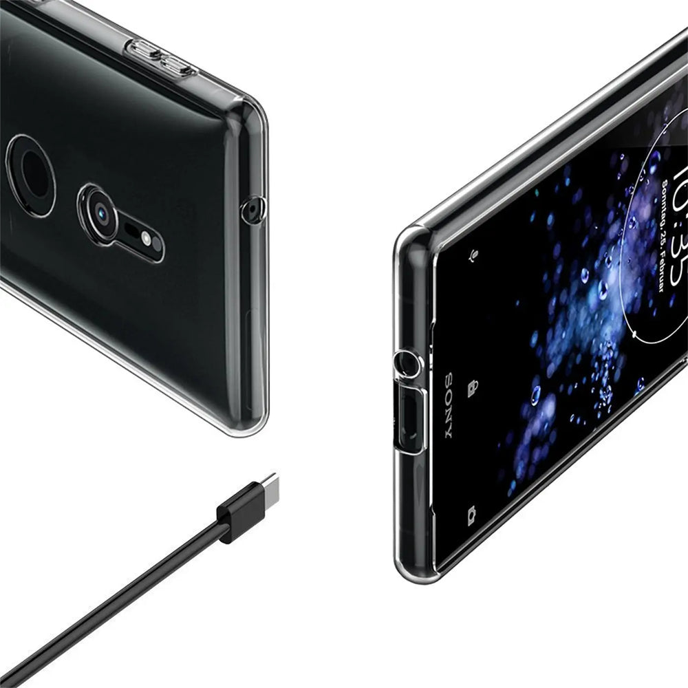 Sony Xperia XZ3 in klarem, dünnem Case, Rückseite und Vorderseite, mit USB-C-Kabel.