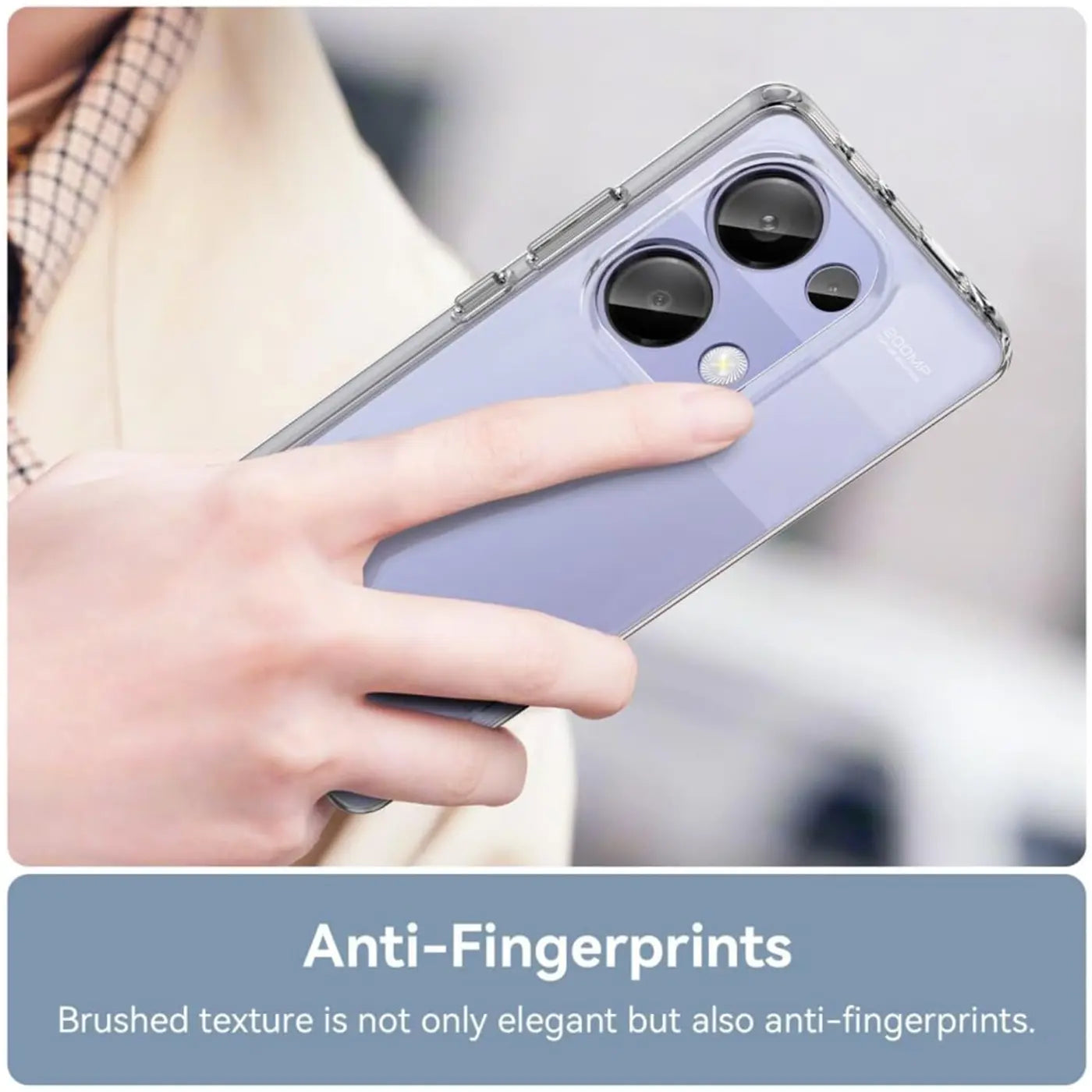 Transparente Hülle aus Silikon, seitliche Ansicht, hält ein lila Xiaomi Redmi Note 13 Pro 4G.