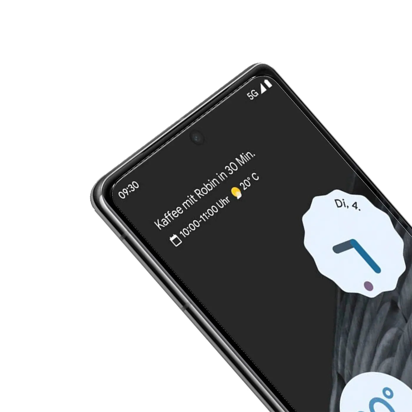 Google Pixel 7 Pro mit schwarzem Display und Schutzglas, schräg von oben rechts fotografiert.