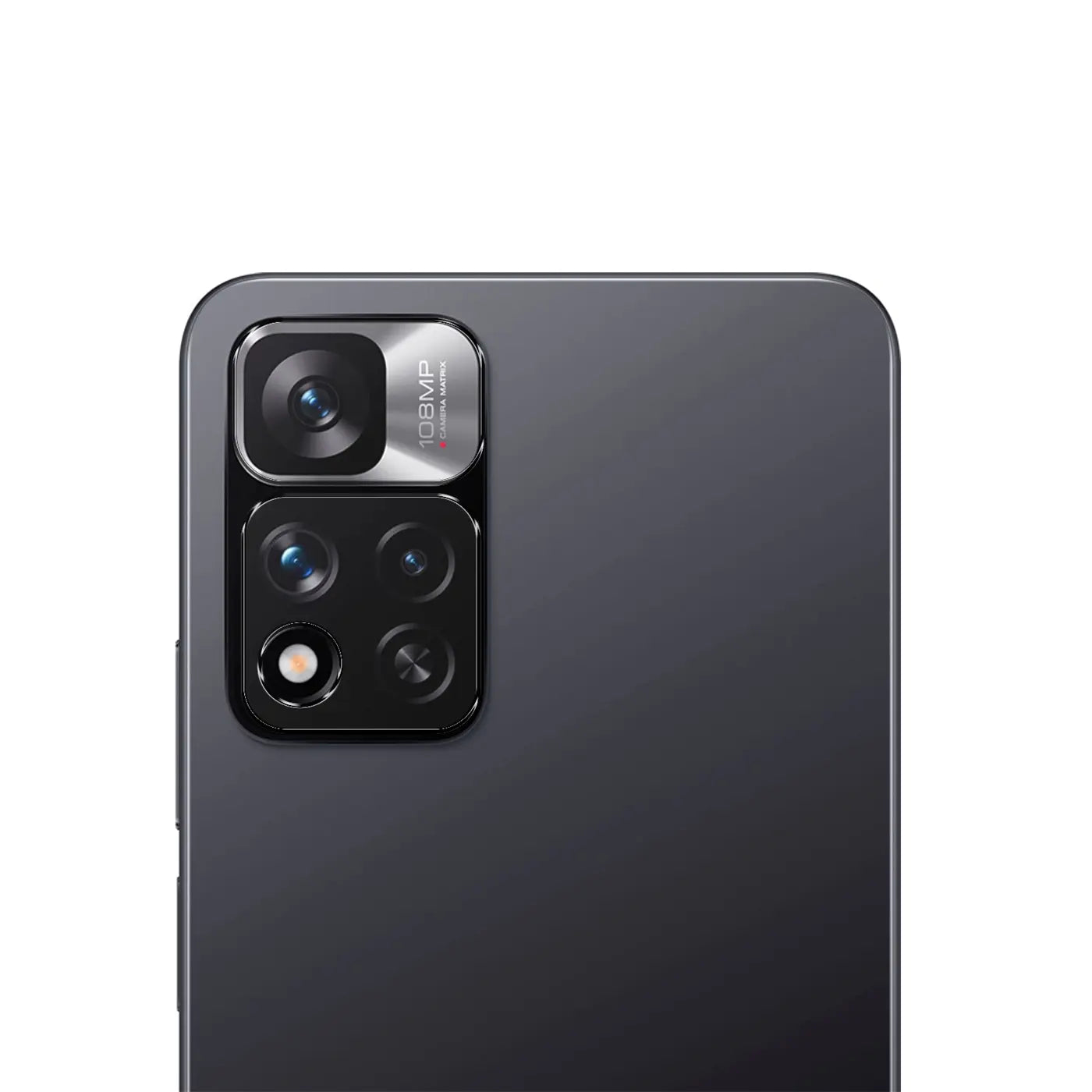 Rückseite eines dunkelgrauen Xiaomi Redmi Note 11 Pro+ 5G mit silbernem Kamera-Modul und drei Linsen.
