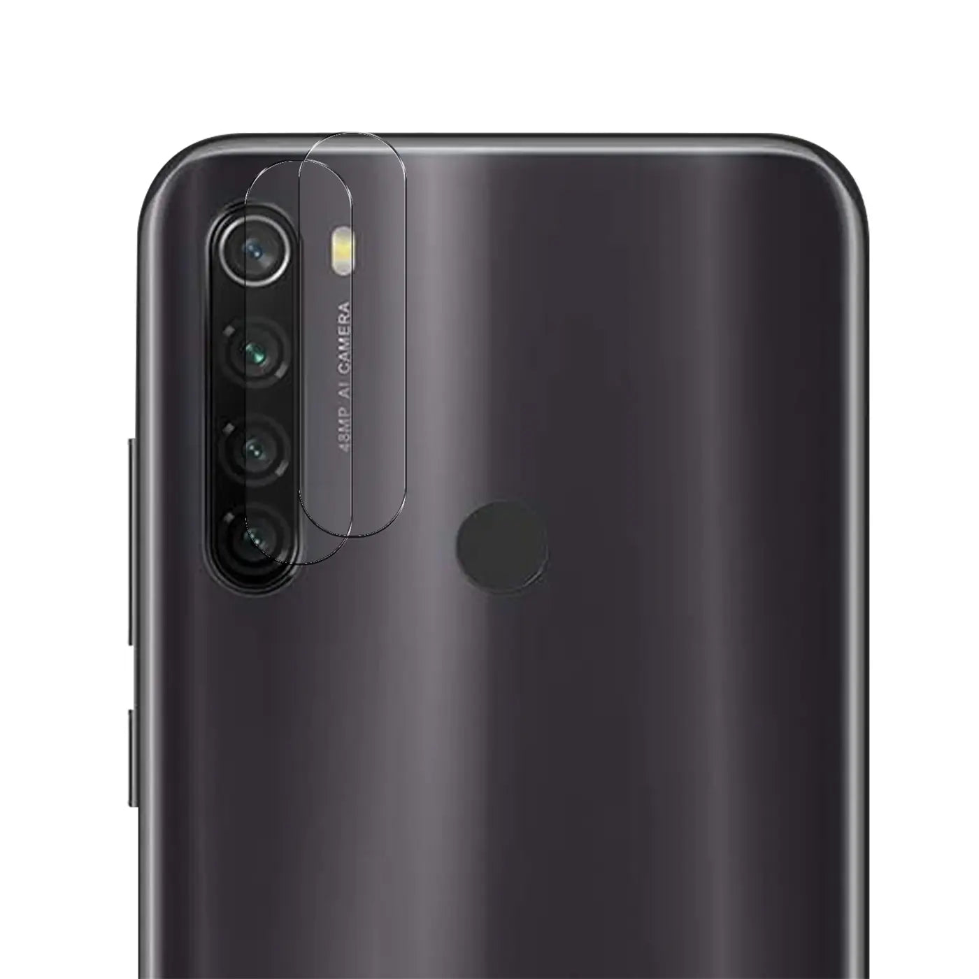 Rückseite eines schwarzen Xiaomi Redmi Note 8T mit transparentem Schutzglas auf der Kamera, schräg von oben.