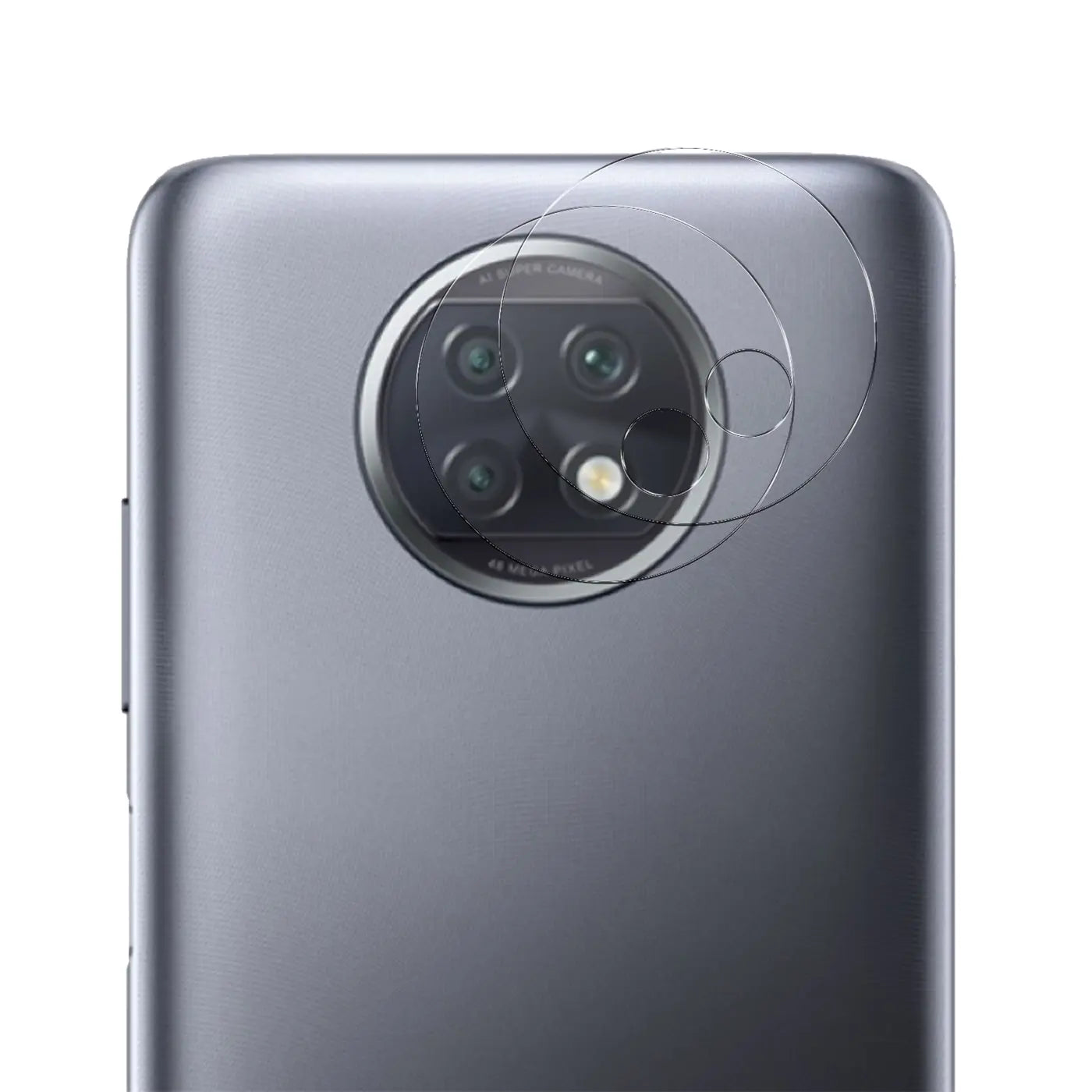 Rückseite eines grauen Xiaomi Redmi Note 9T mit transparentem Schutzglas auf der Kamera, schräg von oben.