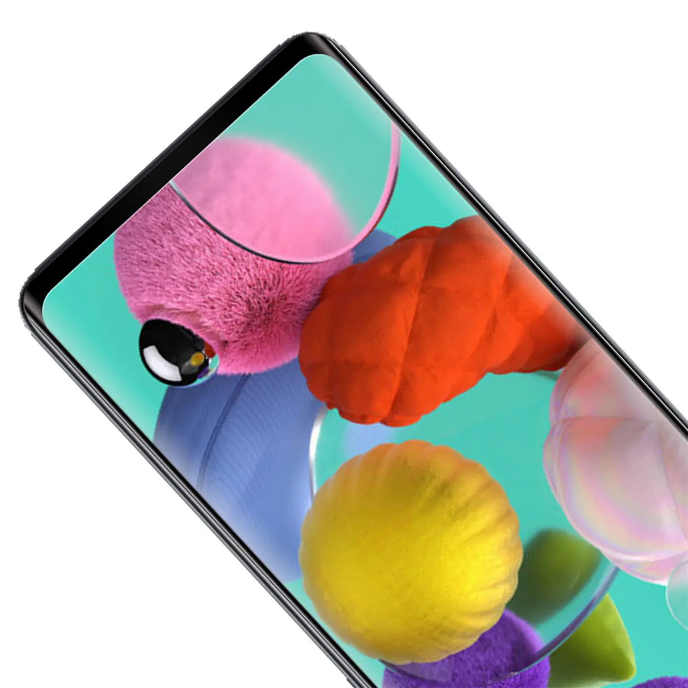 Schwarzes Samsung Galaxy A21s mit klarem Panzerglas, von oben links nach unten rechts geneigt.