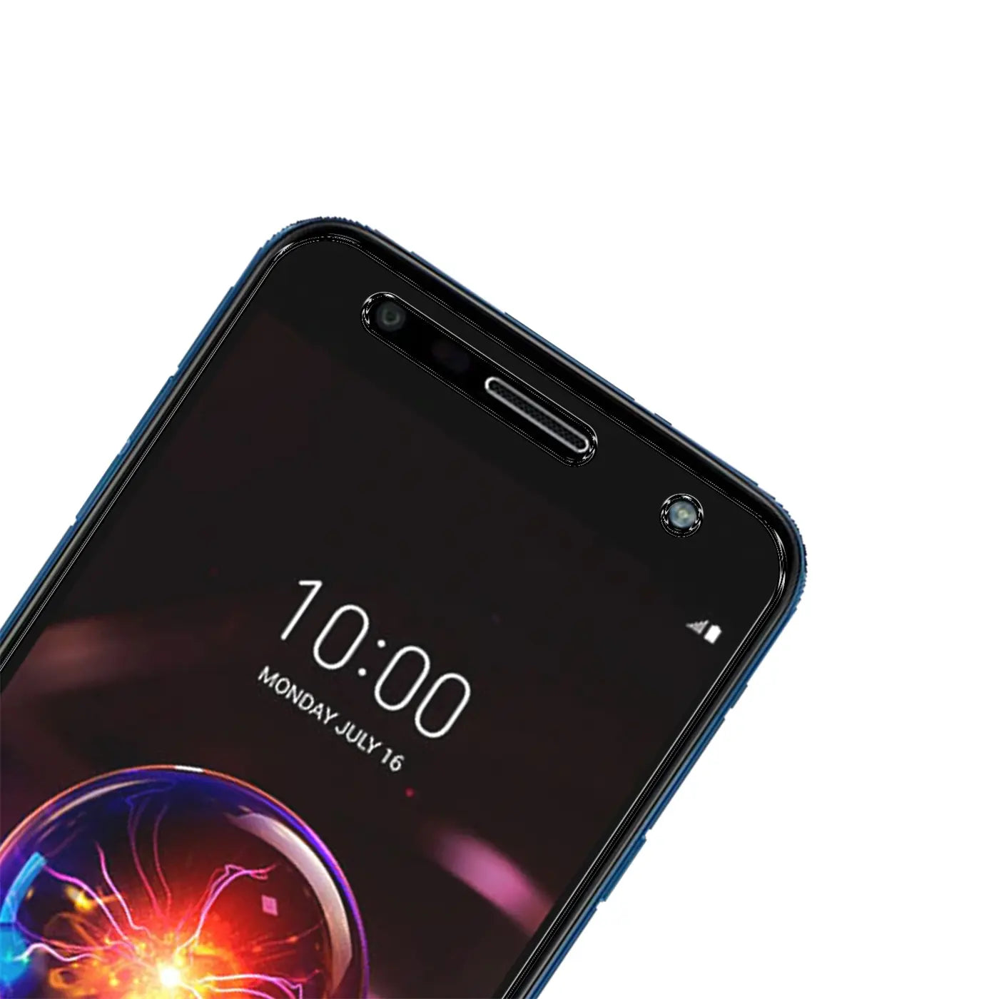 Nahaufnahme des oberen Teils eines schwarzen LG X Power 3 Smartphones mit Panzerglas-Displayschutz, schräg von oben.