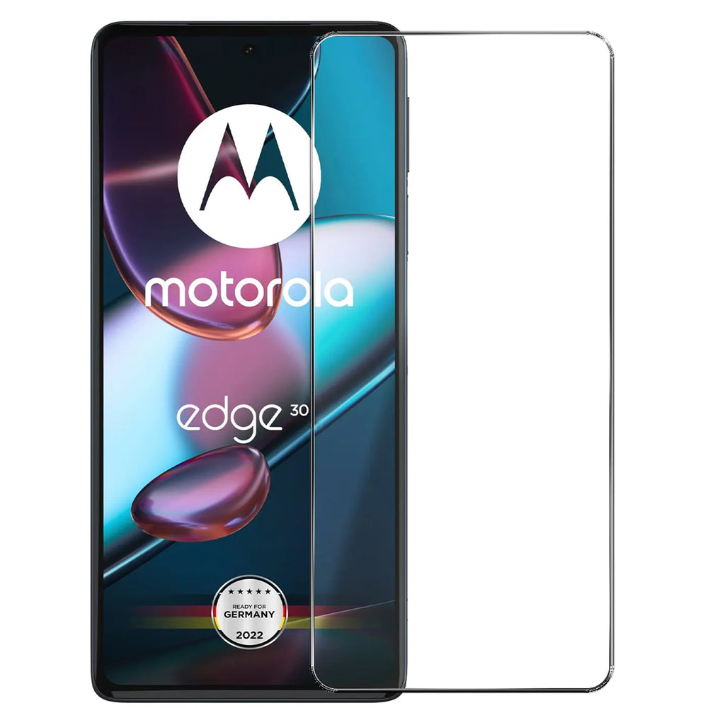 Motorola Edge 30 Smartphone mit transparentem Panzerglas-Displayschutz, schräg von vorne, weißer Hintergrund.