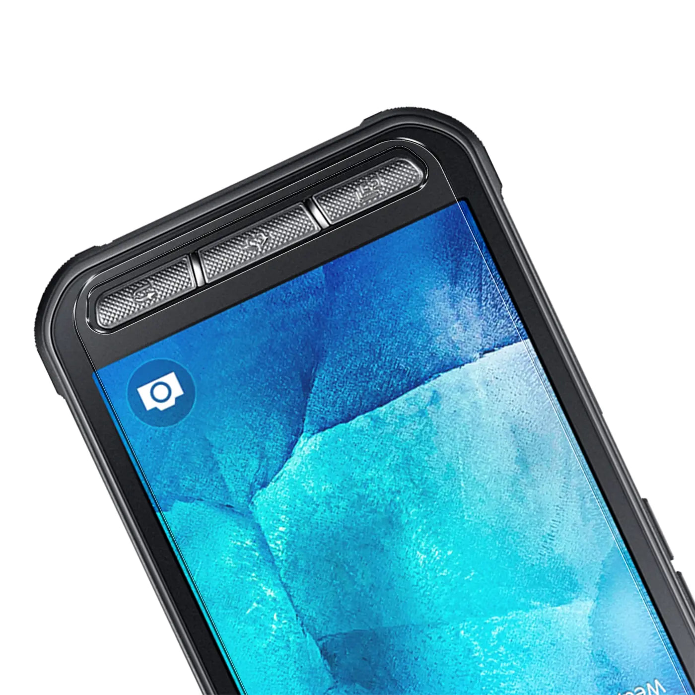 Nahaufnahme des oberen Bereichs eines schwarzen Samsung Galaxy Xcover 3 mit Panzerglas-Displayschutz, schräg von oben.