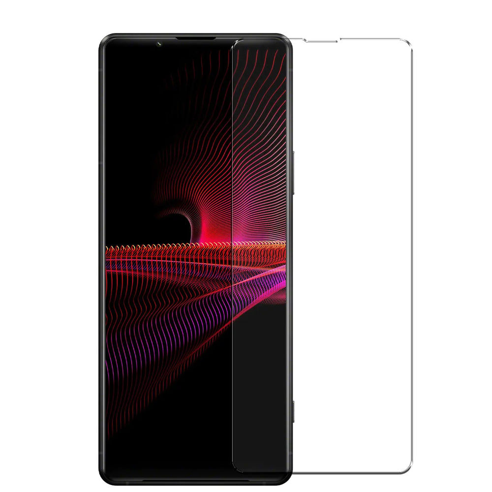Sony Xperia 1 V: Schwarzes Smartphone mit rotem Display, daneben ein transparentes Panzerglas von vorne.