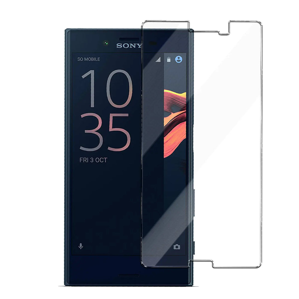 Zwei transparente Panzerglas-Displayschutzfolien, eine auf einem schwarzen Sony Xperia X Compact, die andere daneben.