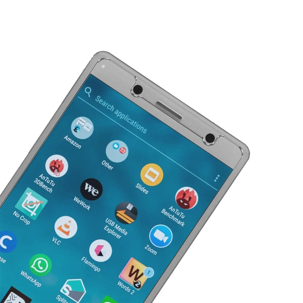 Nahaufnahme eines Sony Xperia XZ2 Compact mit transparentem Panzerglas-Displayschutz, schräg von oben.