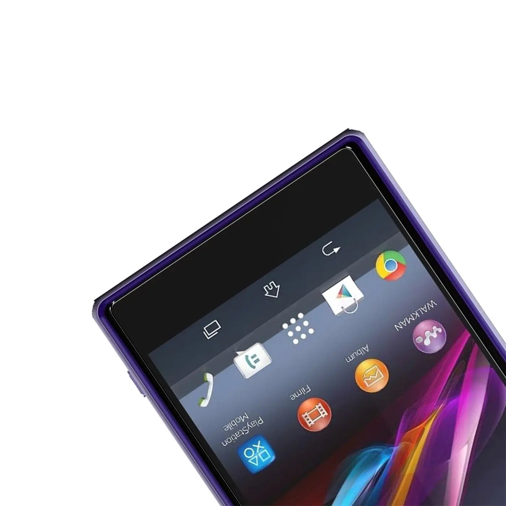 Nahaufnahme eines violetten Sony Xperia Z1 Compact Smartphones mit Panzerglas-Displayschutz, schräg von oben.