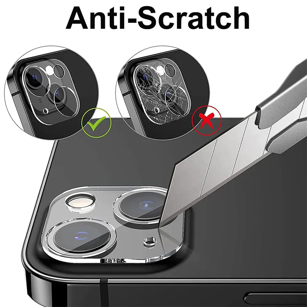 iPhone 13/13 Mini Kamera: Schutzglas (links) vs. zerkratzt (rechts). Messer kratzt.