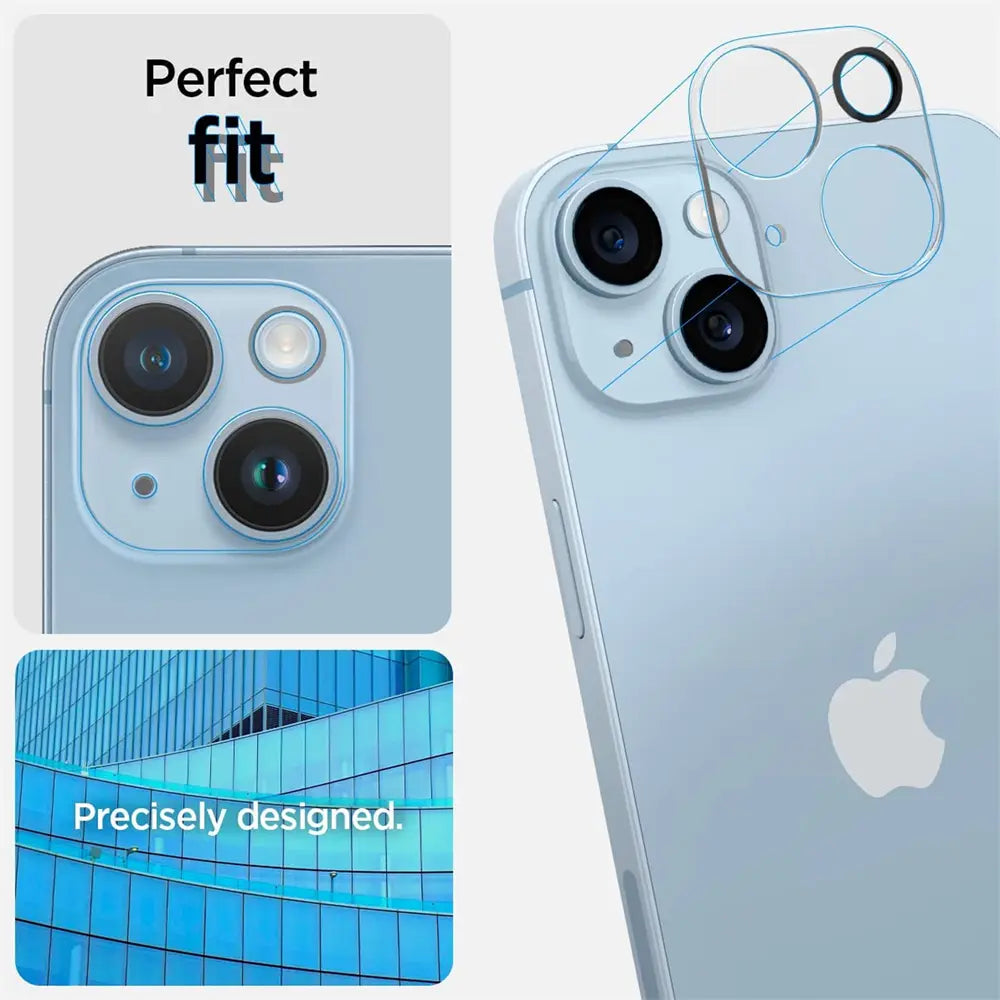 Klarglas-Kameraschutz auf hellblauem iPhone 14/14 Plus, Rückansicht.