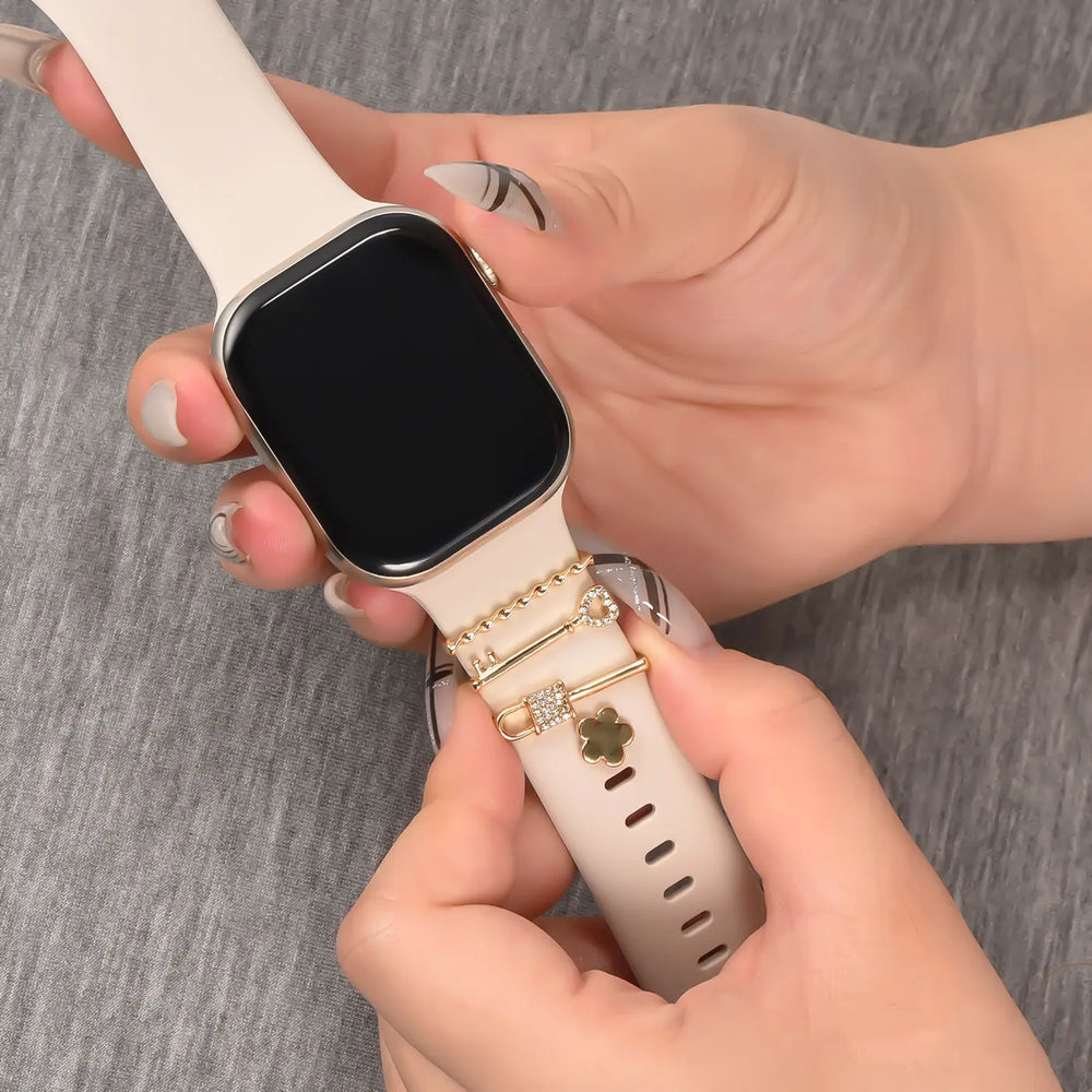 Elegante Charms & Deko-Ringe für Smartwatch Smartwatch – Armbandschmuck-Set für 20–22 mm Silikon- und Sportarmbänder, stilvoll & funkelnd