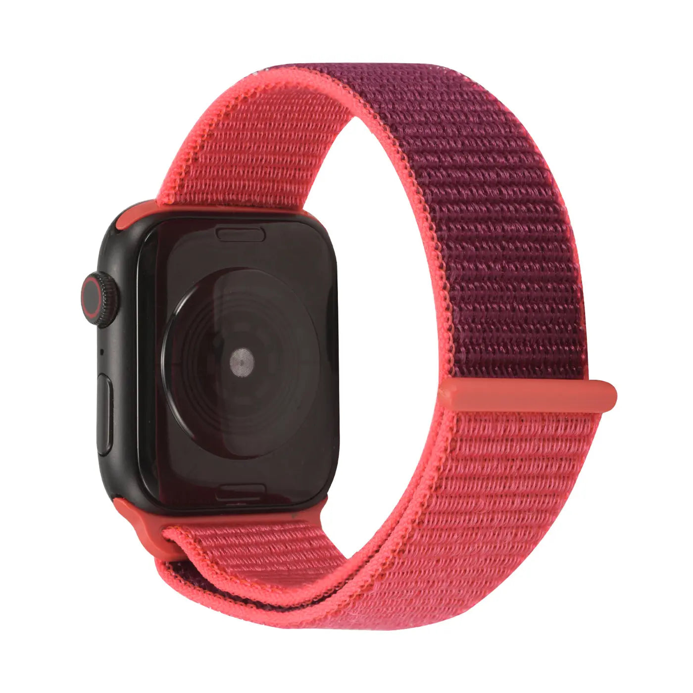 Rückseite einer schwarzen Apple Watch mit rot-lila Nylon-Fitnessarmband, leicht schräg von oben rechts fotografiert.