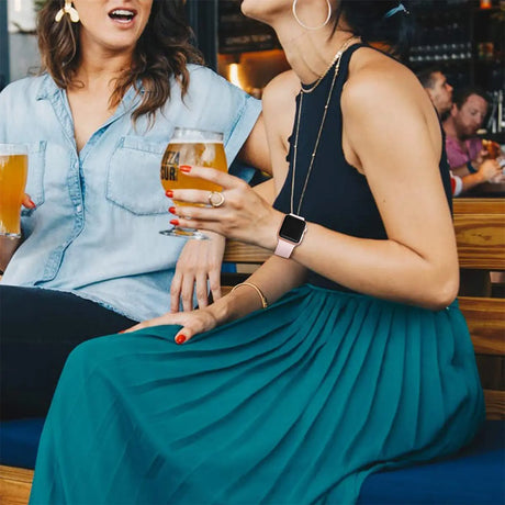 Flexibles Silikonarmband für Apple Watch Smartwatch, strapazierfähig, pflegeleicht und in vielen Farben erhältlich – ideal für Alltag & Sport.