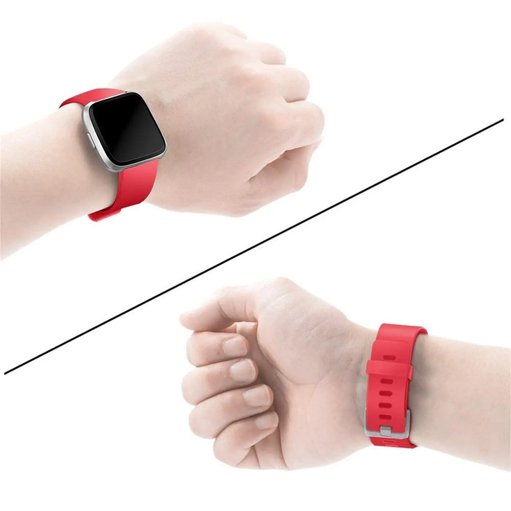 Flexibles Silikonarmband für Fitbit Versa / Lite Smartwatch, strapazierfähig, pflegeleicht und in vielen Farben erhältlich – ideal für Alltag & Sport.