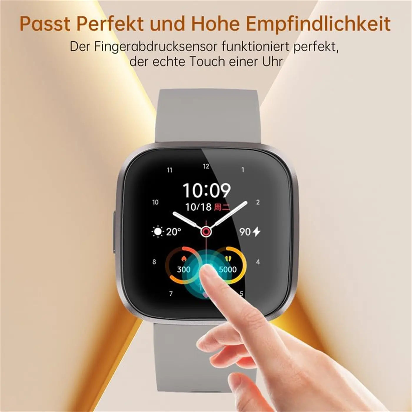 Graue Fitbit Smartwatch von vorne, ein Finger tippt auf das Display.